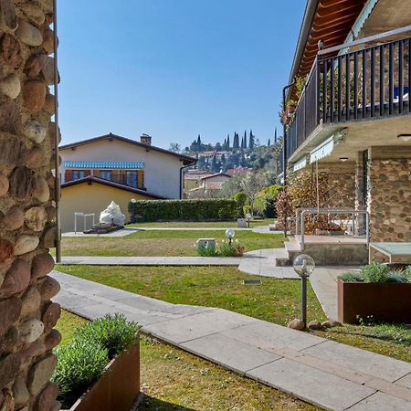 Apartmentsgarda - Baia D'Argento Residence กอสเตร์มาโน ภายนอก รูปภาพ