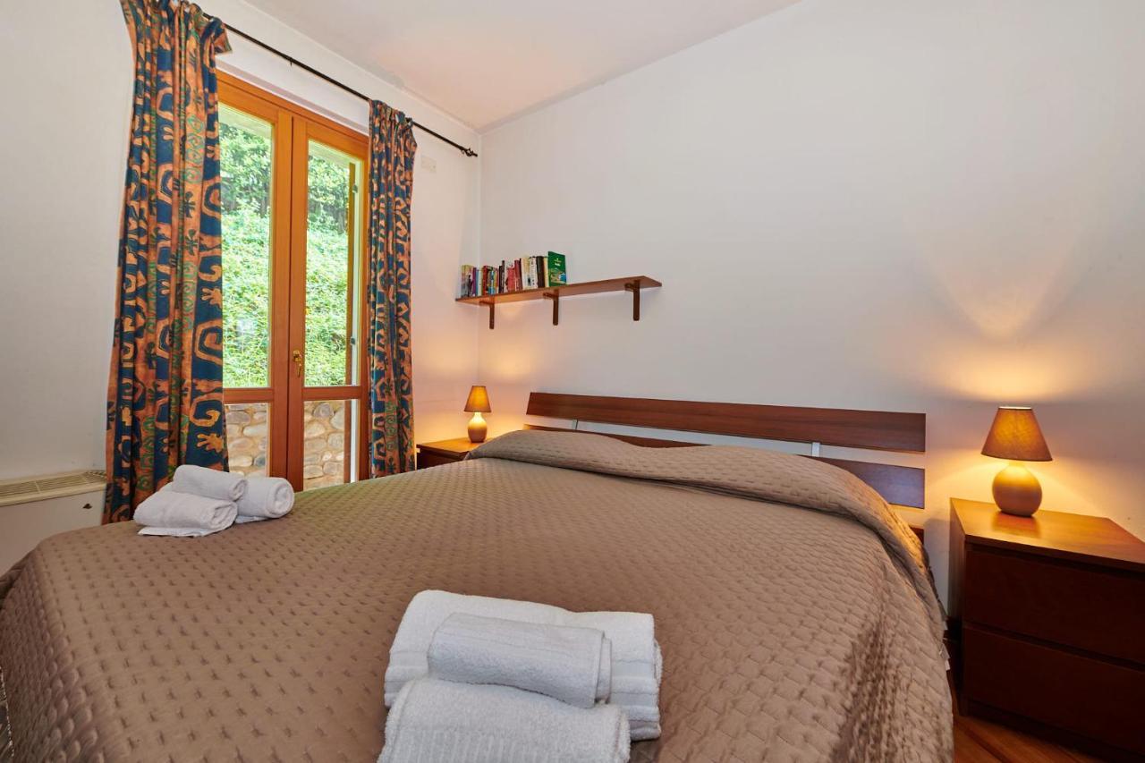 Apartmentsgarda - Baia D'Argento Residence กอสเตร์มาโน ภายนอก รูปภาพ