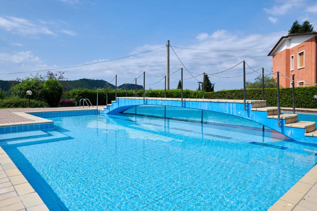 Apartmentsgarda - Baia D'Argento Residence กอสเตร์มาโน ภายนอก รูปภาพ