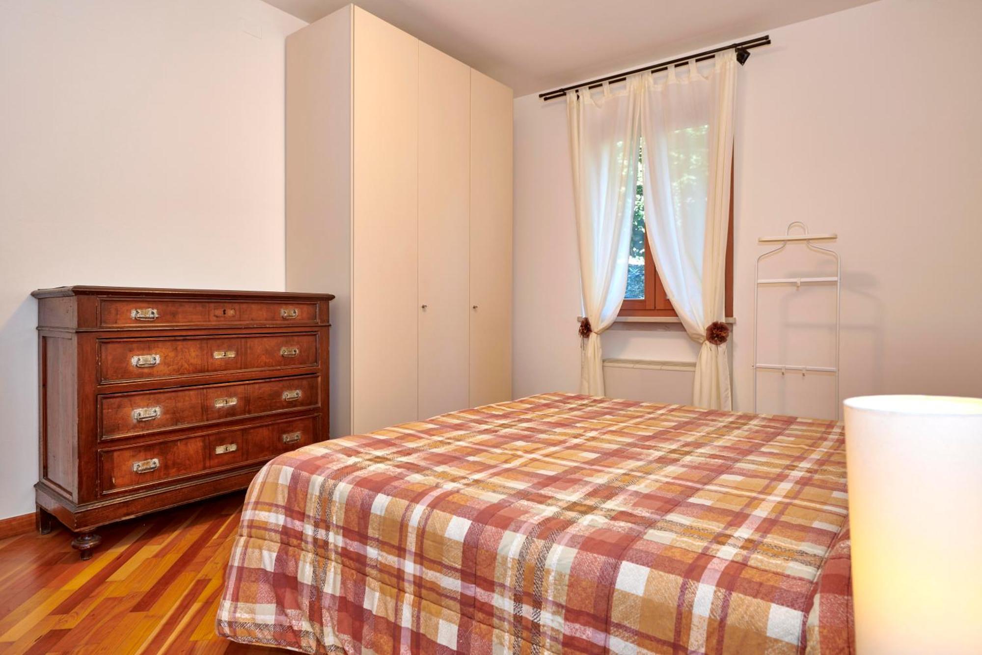 Apartmentsgarda - Baia D'Argento Residence กอสเตร์มาโน ภายนอก รูปภาพ